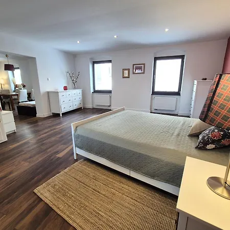 Zoe - Old Town Μπρατισλάβα